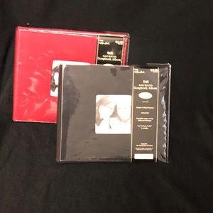 2 8x8 scrapbook albums. NWT 1 Red 1 Black